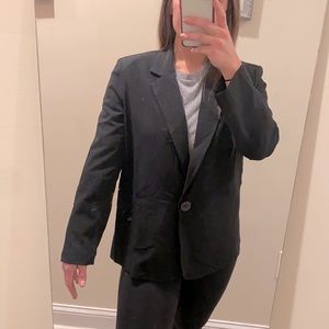 Dana Buchman Black Button Blazer